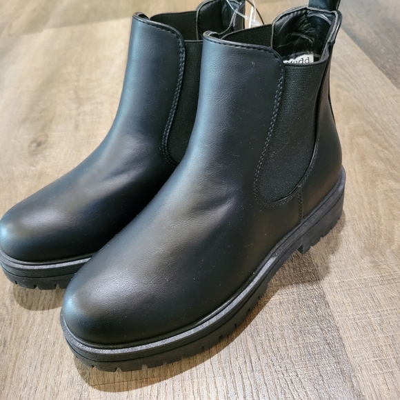 Mudd   Ladies Black Ankle Boots - Picture 1 of 9